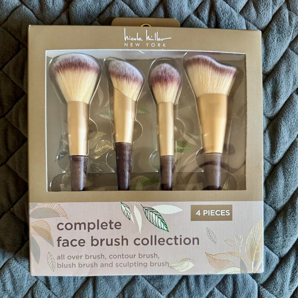 Nicole Miller Complete Face Brush Collection
